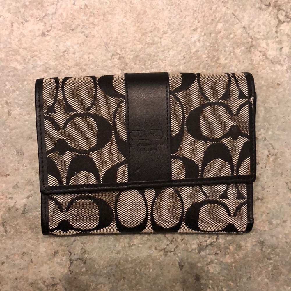 Coach wallet